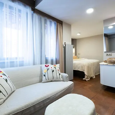 The Pera Hotel Istanbul Exterior photo